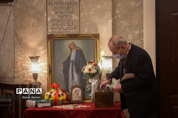 مراسم میلاد حضرت مسیح (ع)  در کلیسای گریگور لوساووریچ مقدس