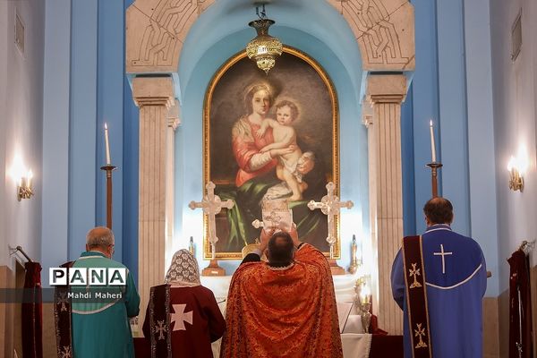 مراسم میلاد حضرت مسیح (ع)  در کلیسای گریگور لوساووریچ مقدس