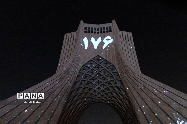 ویدیو مپینگ برج آزادی در آستانه سالگرد سانحه هواپیمای اوکراینی