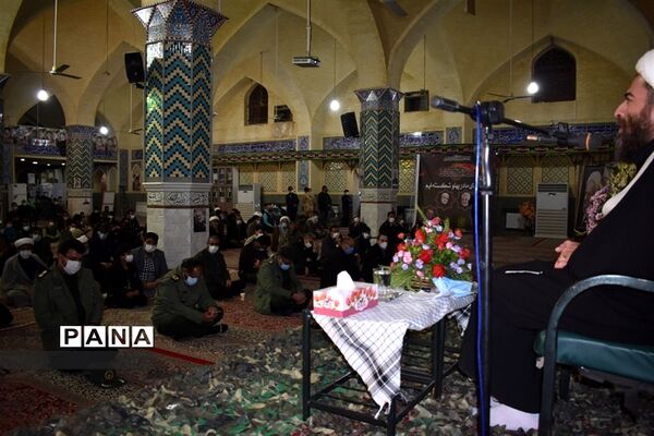 یادواره 156 شهید شهرستان وسالگرد سردارقاسم سلیمانی درمسجد جامع بهاباد