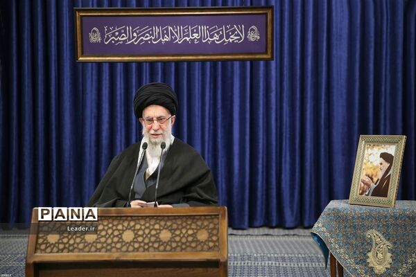 سخنرانی تلویزیونی رهبر انقلاب در سالروز قیام ۱۹ دی ۱۳۵۶ مردم قم