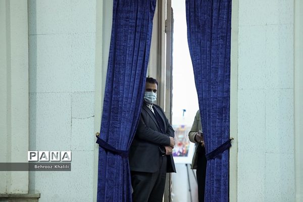 نخستین جشنواره فرهنگی هنری معلمان هنرمند کشور