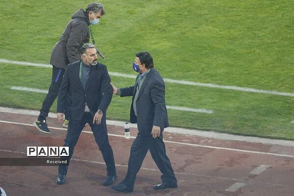 دیدار تیم‌های استقلال و پرسپولیس