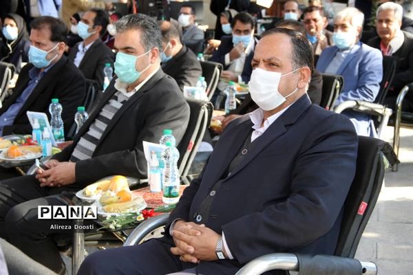 آیین افتتاحیه نخستین جشنواره معلمان هنرمند کشور در شیراز