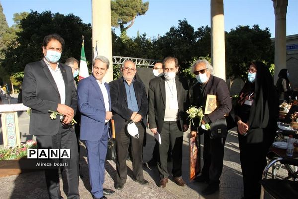 آیین افتتاحیه نخستین جشنواره معلمان هنرمند کشور در شیراز