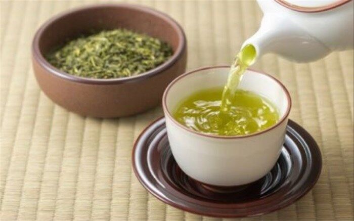 اگر تمام روز می‌نشینید، ۸ ماده غذایی را حتما بخورید!