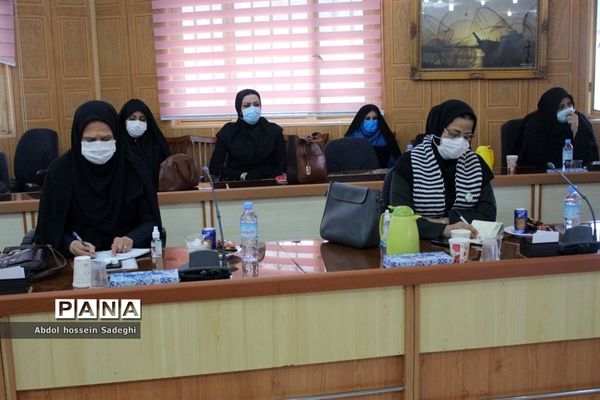 جلسه مدیران دوره دوم متوسطه نظری شهرستان بوشهر