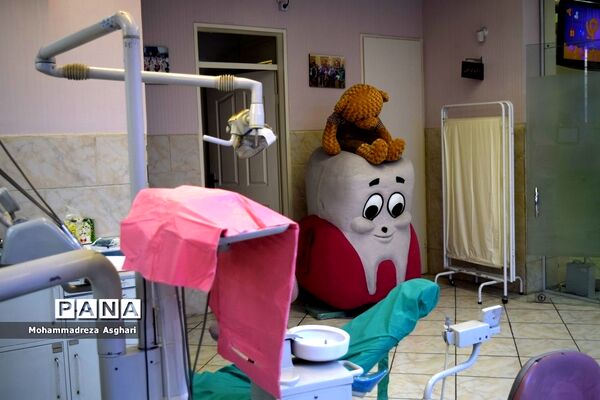 روزهای کرونایی و پایگاه سلامت دهان و دندان دانش‌آموزی منطقه 14