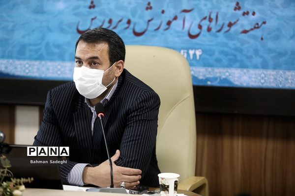 نشست خبری رئیس سازمان مدارس و مراکز غیردولتی و توسعه مشارکت‌های مردمی