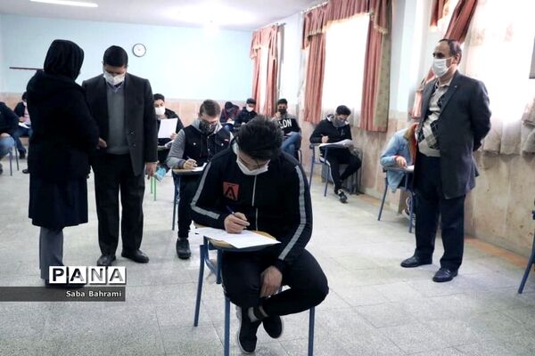 بازدید از حوزه امتحانات در شهرستان قدس