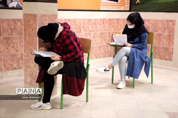 بازدید از حوزه امتحانات در شهرستان قدس