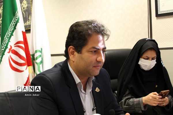 نشست هم اندیشی مسئولان سازمان دانش‌آموزی استان فارس به صورت ویدئو کنفرانس