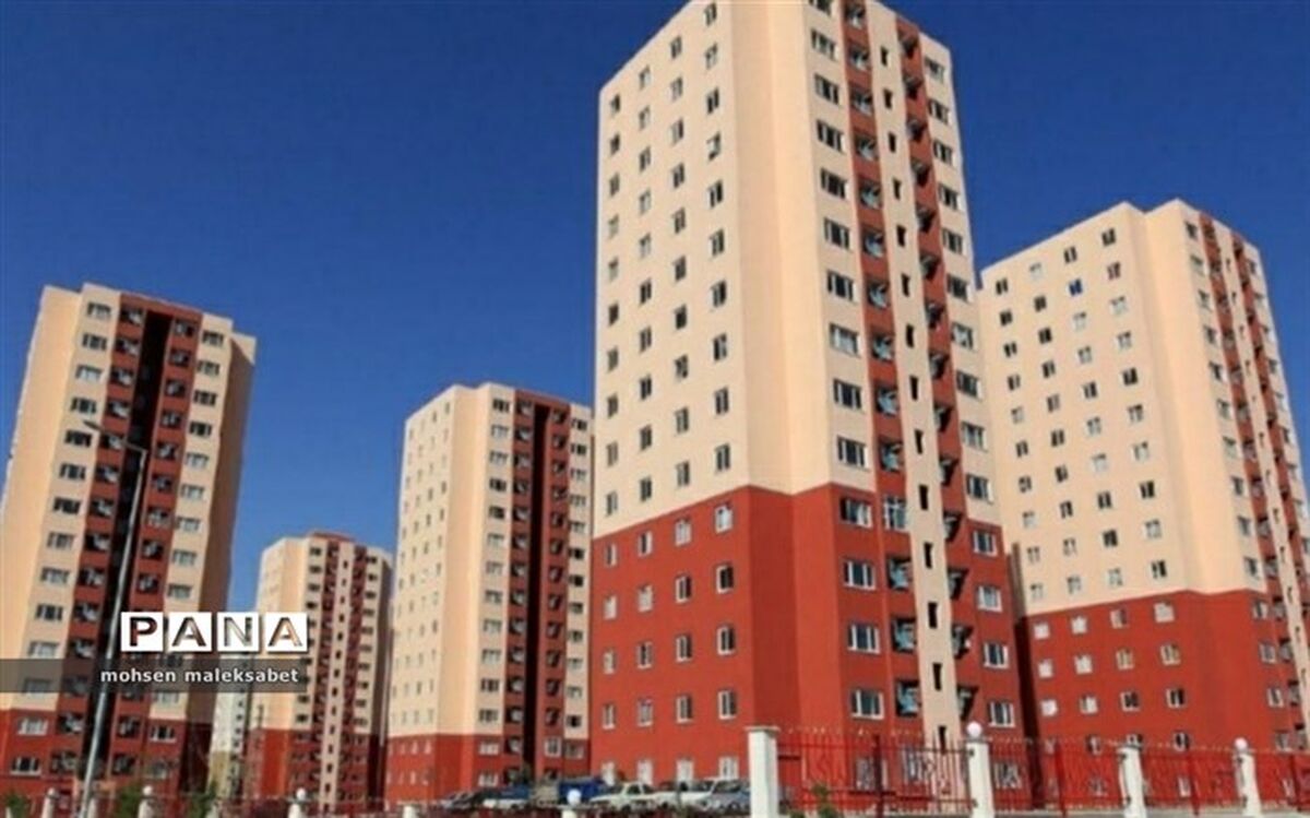 آغاز تکمیل اطلاعات ثبت نام متقاضیان مسکن کارگری در استان یزد