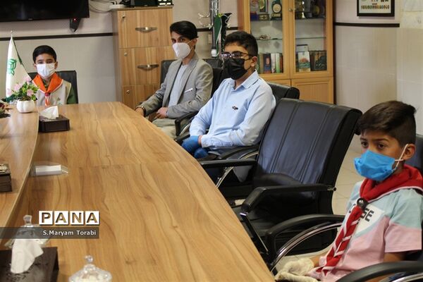 تجلیل از برگزیدگان جشنواره‌های سازمان دانش‌آموزی فارس در سال تحصیلی گذشته