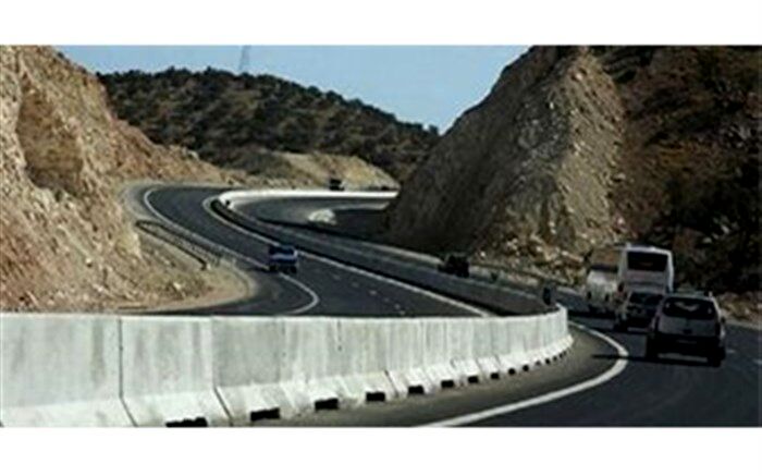 توقیف ۱۲ موتورسیکلت متخلف در آزادراه تهران- شمال