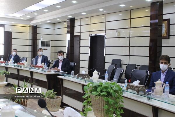 جلسه شورای معاونان اداره‌کل آموزش و پرورش استان بوشهر
