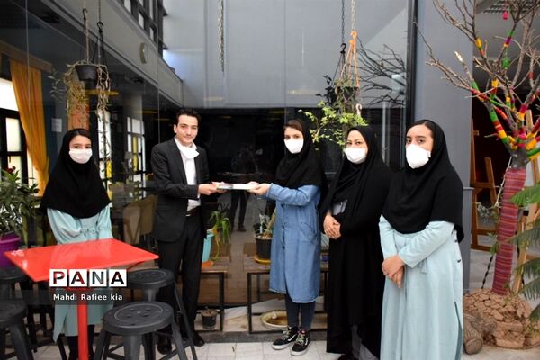 تبریک دانش آموزان خبرنگار خبرگزاری پانا، به مناسبت روز خبرنگار  به خبرنگاران  آذربایجان شرقی