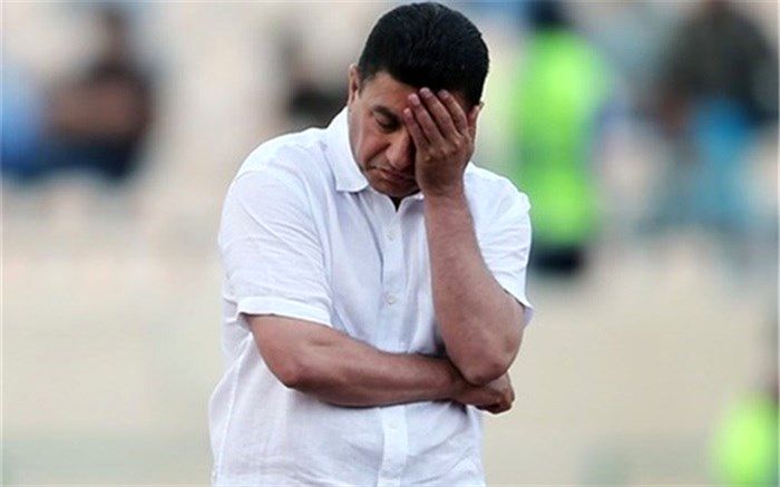 امیر قلعه‌نویی از سرمربیگری سپاهان استعفا کرد