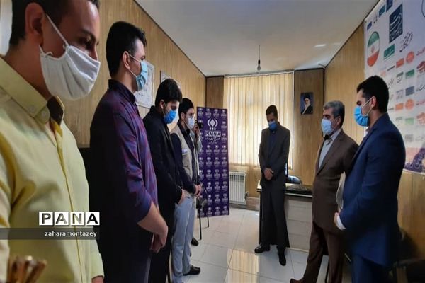 بازدید مدیرکل آموزش و پرورش از دفتر خبرگزاری پانا سازمان دانش‌آموزی البرز