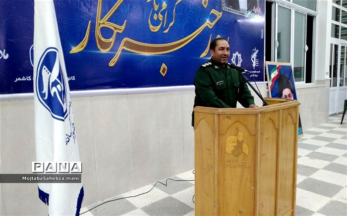 رسانه ابزار مهمی برای بازدارندگی یک کشور و قویترین سلاح برای جنگ با دشمنان است