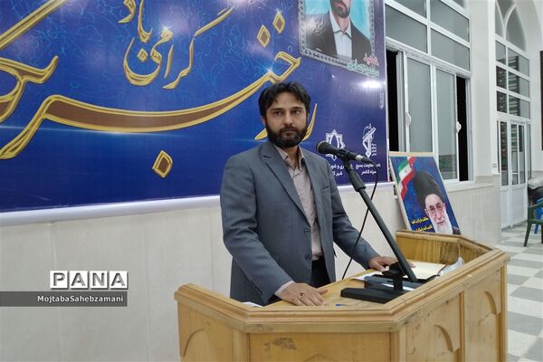مراسم تجلیل از خبرنگاران در هیئت رزمندگان اسلام کاشمر