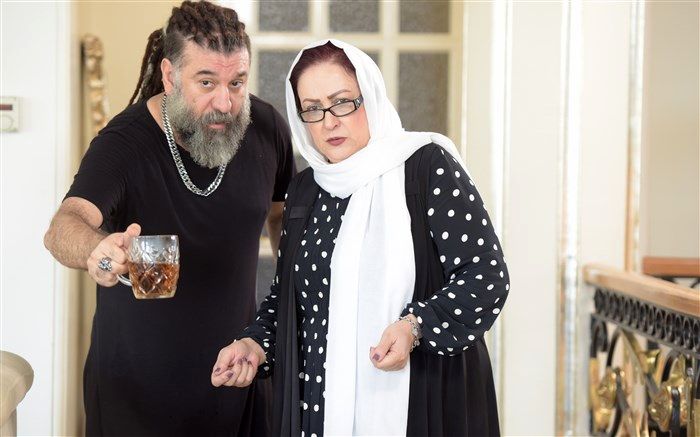 پیری و جوانی مریم امیرجلالی درکمدی «هولیا»