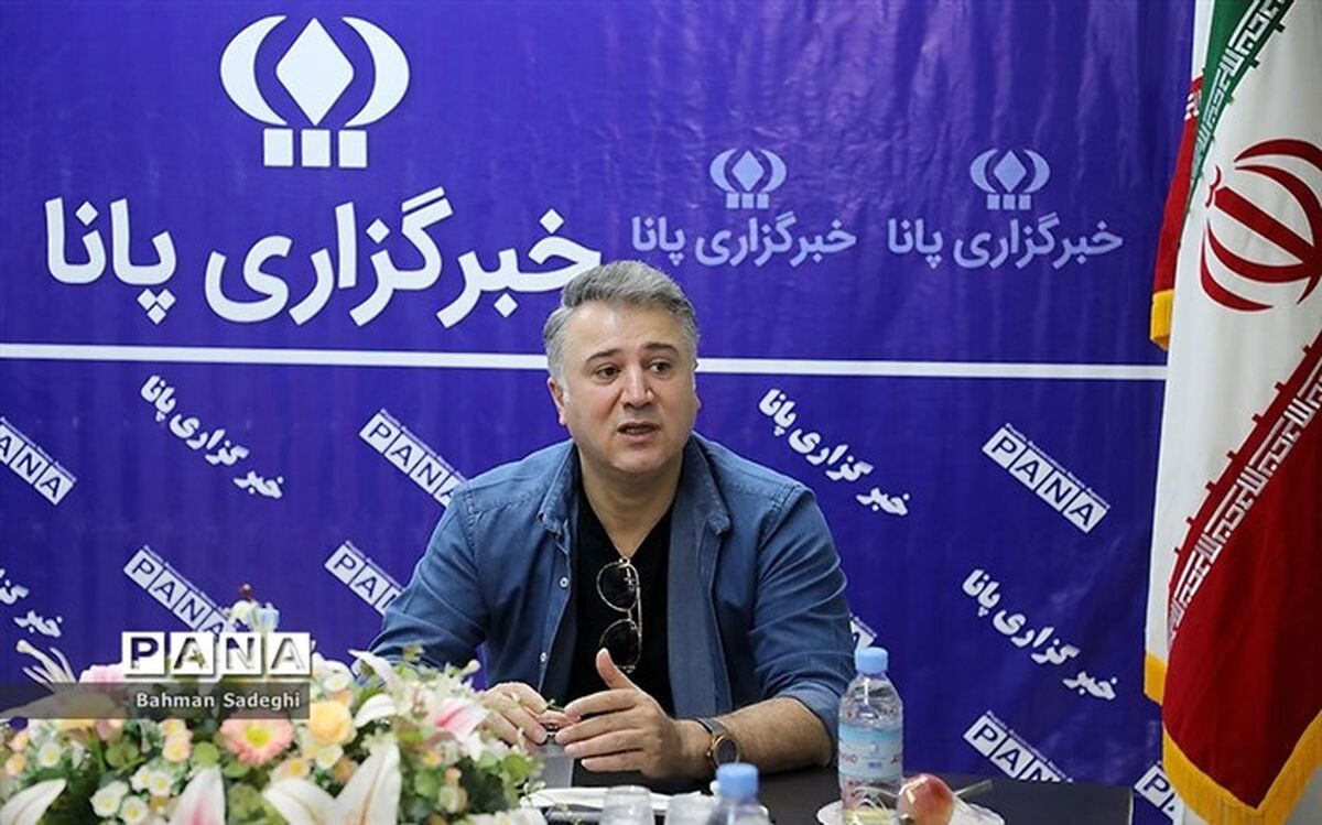 محمدرضا عیوضی: شنیدن مکرر موسیقی بی‌محتوا گوش را بیمار می‌کند