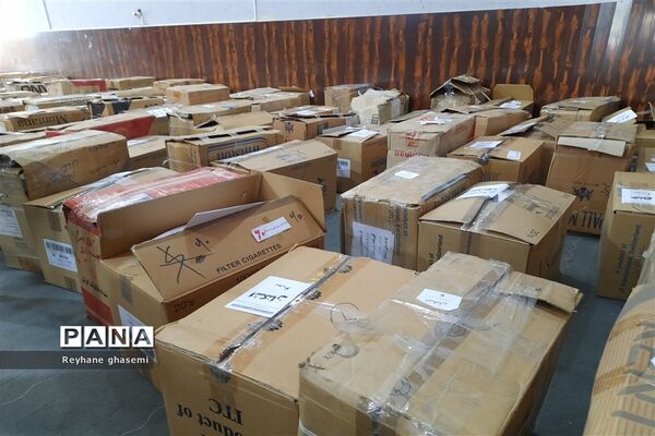 توزیع ۱۴ هزار جلد کتاب اهدایی توسط خیرین در فارس