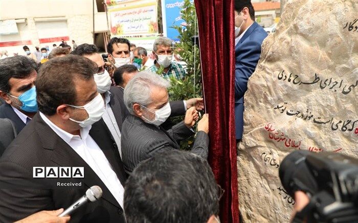 حضور نوبخت در شهرهای مرکزی مازندران: از کلنگ‌زنی ۲۰۰۰ واحد مسکونی محرومان تا قول بهره‌برداری از فاز دوم بیمارستان رازی قائم‌شهر در سال 99