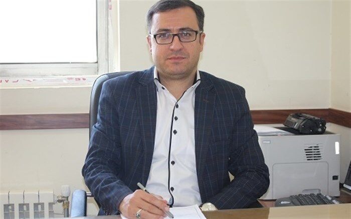 معلمان شاغل در مدارس غیردولتی ، گواهی صلاحیت حرفه ای دریافت می کنند