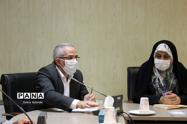 نشست صمیمی فرماندار اسلامشهر با نمایندگان تشکل‌ها و سازمان‌های مردم نهاد