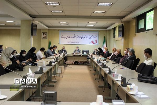 نشست صمیمی فرماندار اسلامشهر با نمایندگان تشکل‌ها و سازمان‌های مردم نهاد