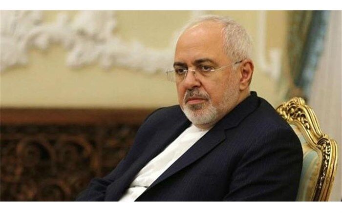 واکنش ظریف به ادعای آمریکا مبنی بر توقیف نفتکش‌های ایران