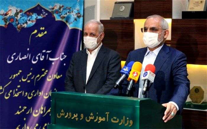 حاجی میرزایی: ملزم هستیم در مورد تبدیل وضعیت نیروهای حق‌التدریس قبل از سال 91 اقدام کنیم