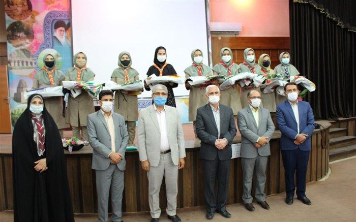 تجلیل از دانش آموزان پیشتاز فعال  کهگیلویه و بویراحمد در عرصه فضای مجازی و شبکه شاد