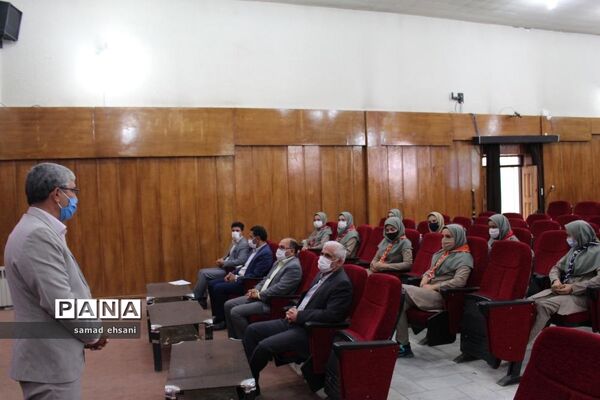 تجلیل از دانش‌آموزان پیشتاز فعال کهگیلویه و بویراحمد در عرصه فضای مجازی و شبکه شاد