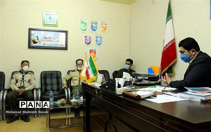 برگزاری نشست هم‌اندیشی مدیرسازمان دانش‌آموزی خوزستان با مربیان پیشکسوت تشکیلاتی