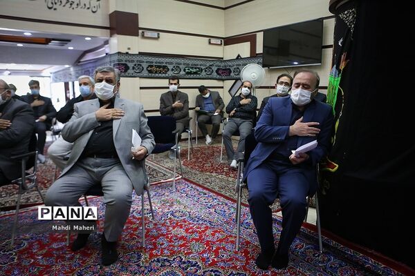 آیین رونمایی از یادمان شهدای سازمان پژوهش و برنامه‌ریزی آموزشی