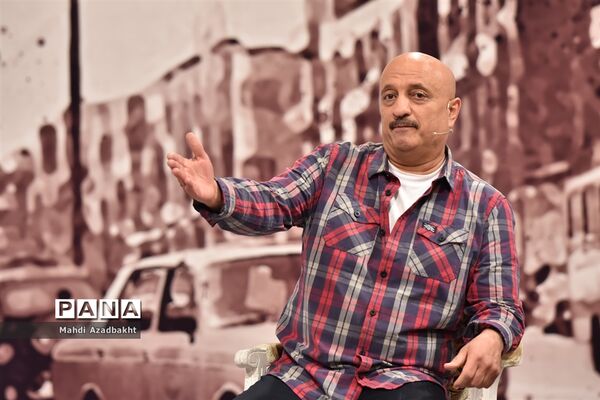فصل چهارم چهل‌تیکه