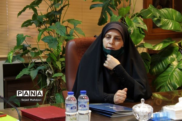 دیدار نمایندگان مجلس دانش‌آموزی مازندران با استاندار