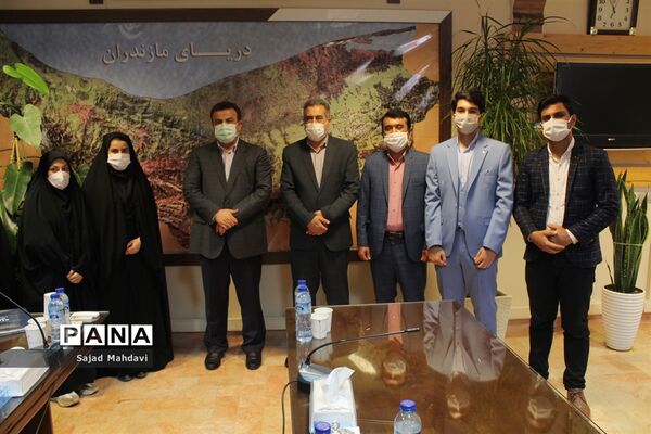 دیدار نمایندگان مجلس دانش‌آموزی مازندران با استاندار