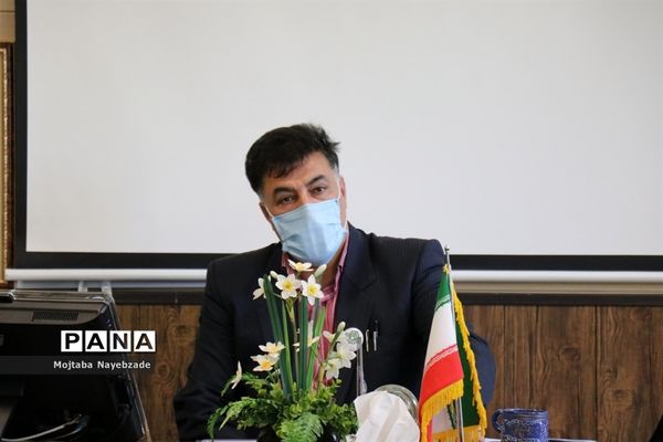 مراسم تجلیل فعالان سازمان دانش آموزی قوچان