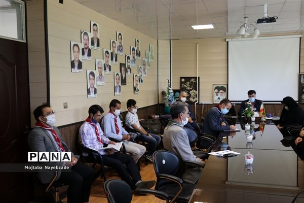 مراسم تجلیل فعالان سازمان دانش آموزی قوچان