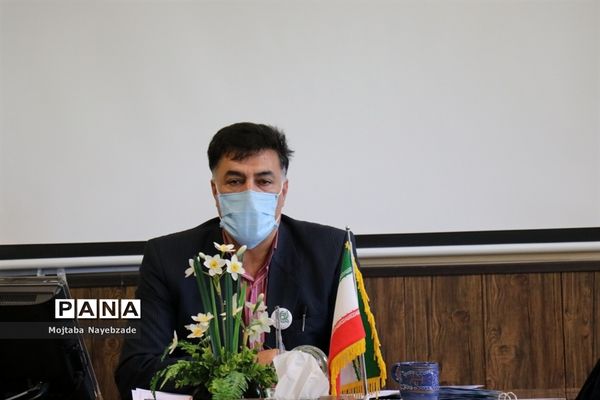 مراسم تجلیل فعالان سازمان دانش آموزی قوچان