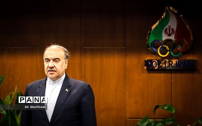 وزیر ورزش و مسئولان فدراسیون فوتبال به مجلس احضار شدند
