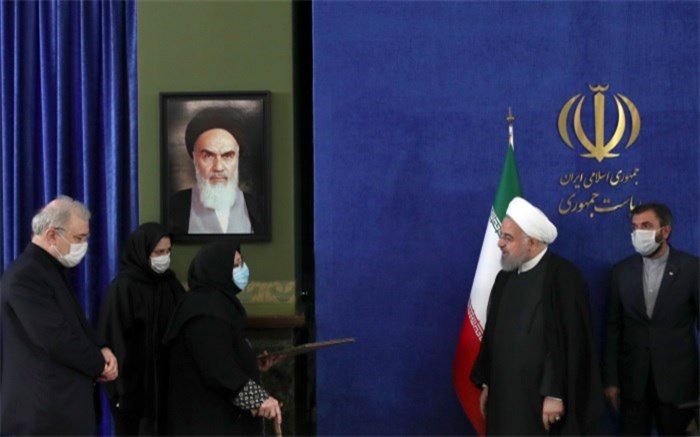 تقدیر رئیس‌جمهوری از خانواده‌های سه شهید حوزه سلامت کشور