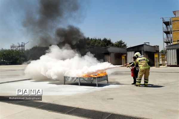 تولیدمحتوای سازمان دانش آموزی منطقه19