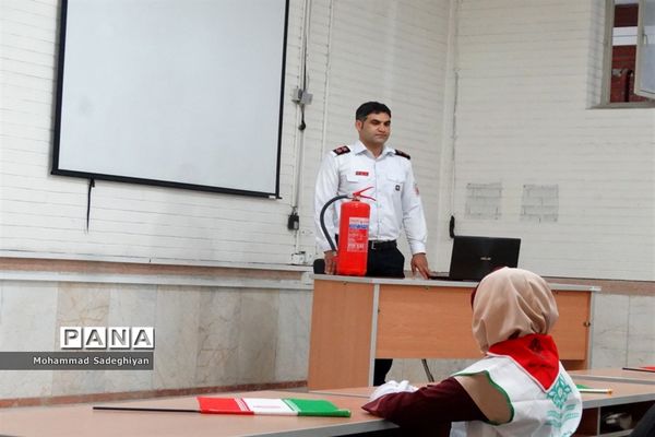 تولیدمحتوای سازمان دانش آموزی منطقه19