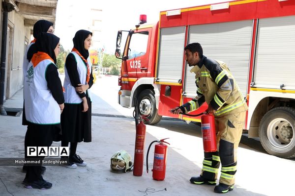 تولیدمحتوای سازمان دانش آموزی منطقه19