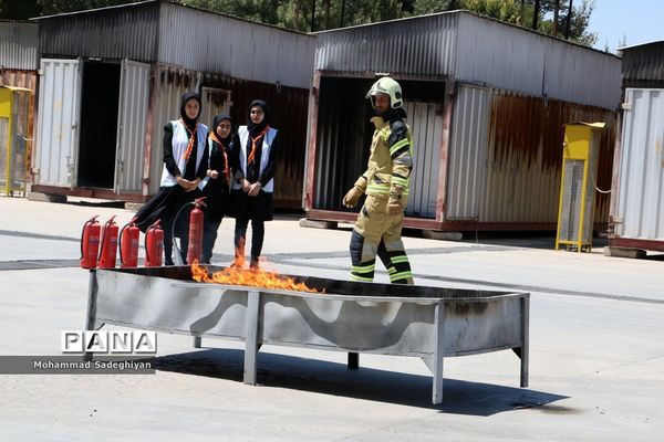 تولیدمحتوای سازمان دانش آموزی منطقه19